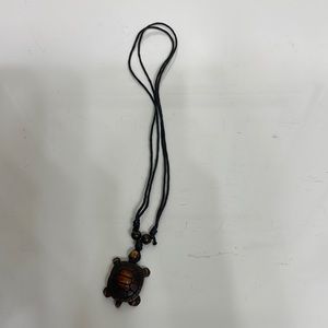 Adjustable turtle necklace